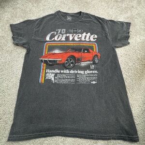 Hybrid & Company GM 1970 Chevrolet Corvette Graphic Print T-Shirt‎ Size M